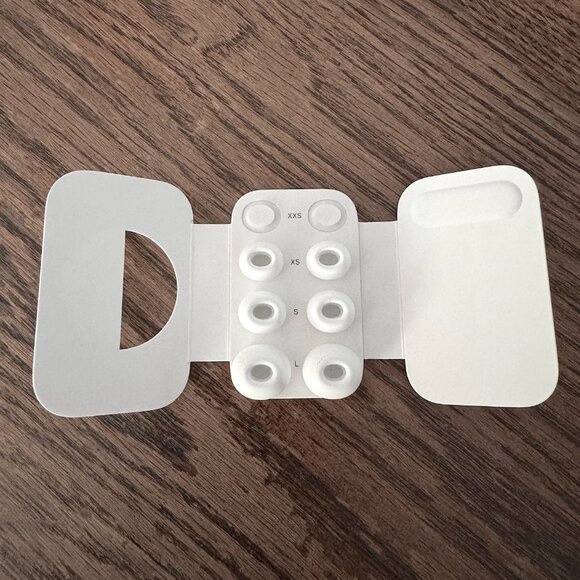 NWT Apple AirPods Pro 3 - Includes 2 cases and 4 Extra Ear Tips - Model A3063 - Picture 13 of 14